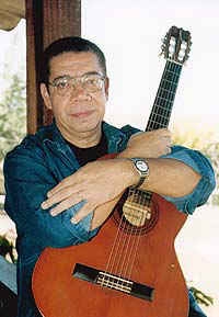 Helio Delmiro