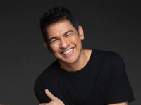 Garry Valenciano